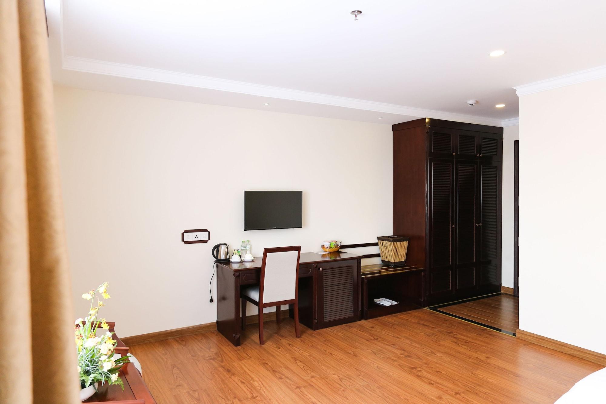 Iris Dalat Hotel Luaran gambar