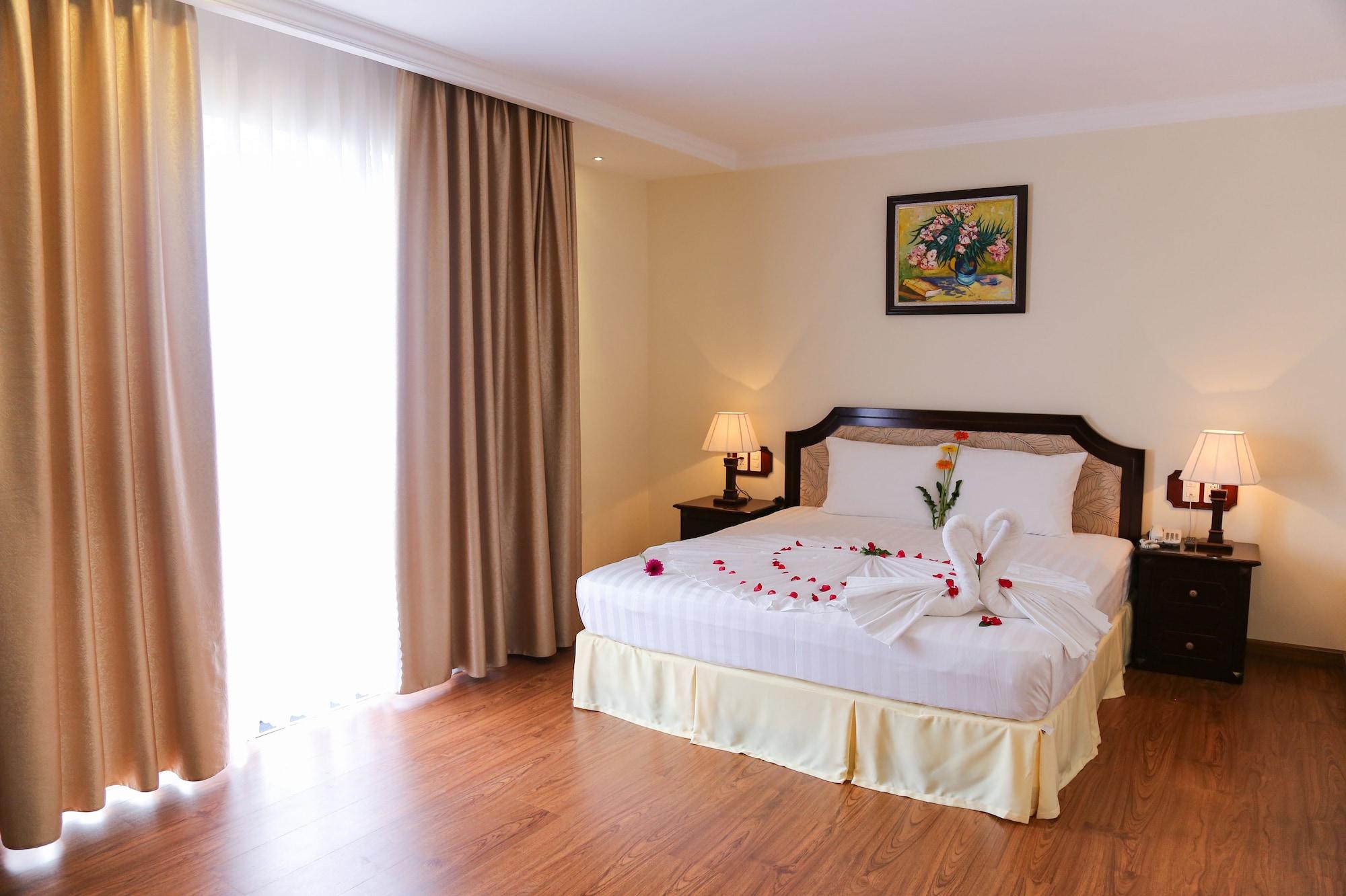 Iris Dalat Hotel Luaran gambar